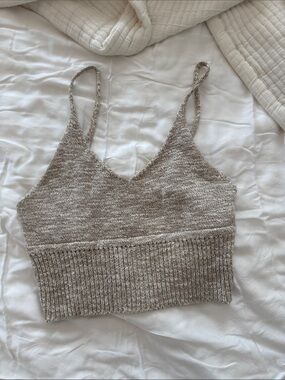 Solai the Label Crop Top